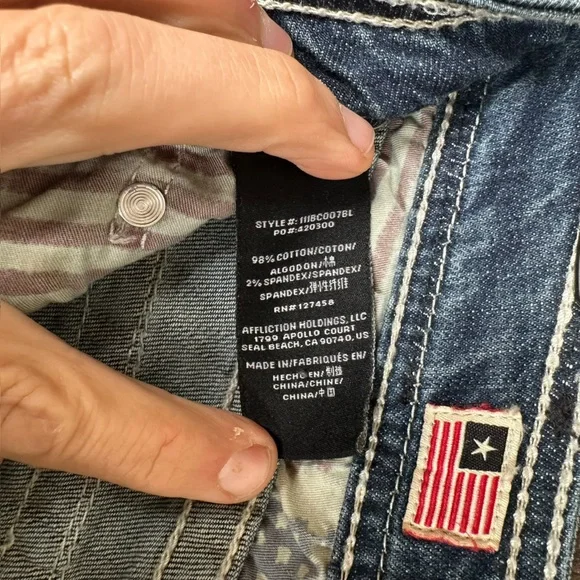 Affliction Women’s 27 Patch Jeans Denim Grunge Punk Street Whiskering Stretch - Picture 13 of 16